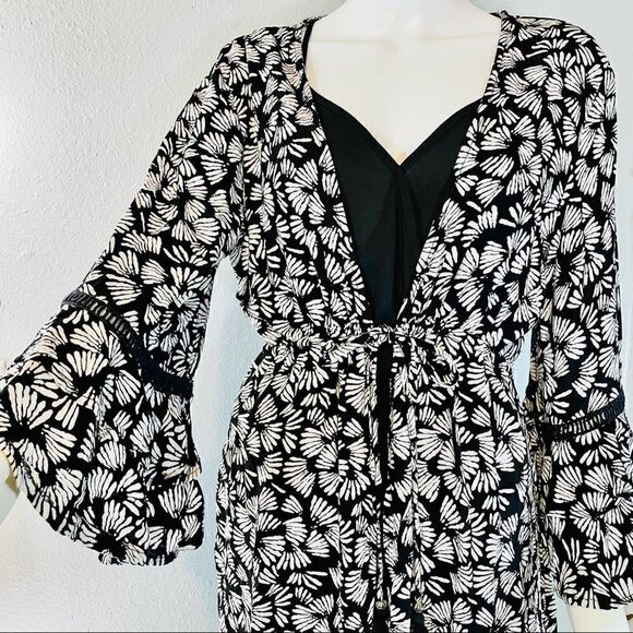 Blue Island Abstract Cardigan - Picture 4 of 12